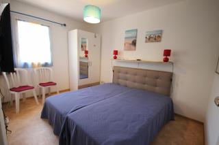 Jolie maison de vacances climatisée, WIFI, 2 chambres terrasse parking privatif plein sud dans résidence sécurisée avec piscine commune 800 m de la mer LRCS138 - Portiragnes - 1