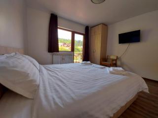 C House - Buşteni - 2
