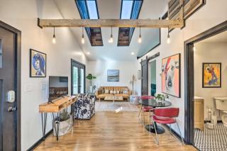 Modern Louisville Apartment with Furnished Deck - 6