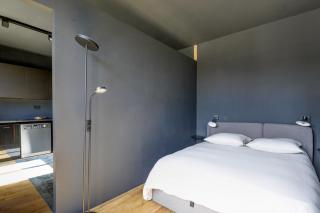 Artiste atelier Bail Mobilité Palais Royal - 2