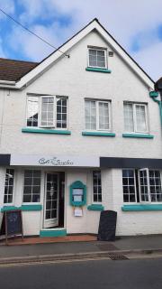 Seven Bays Stays - 8