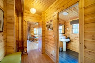 Willowbank Lodges - 4
