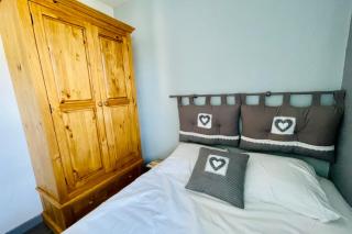 Bright 50 M With Balcony And View On The Valley - 3