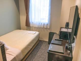 HOTEL LiVEMAX Hiroshima Funairimachi Riverside - Hiroshima - 1