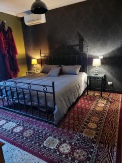 Odessa at leavers Hotel - Creswick - 5