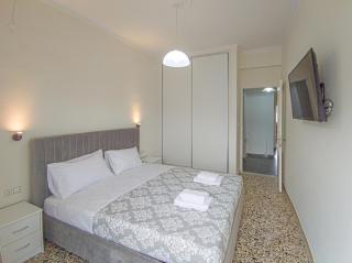Fully renovated apartment close to the bus station and the city center! - Chania - 0