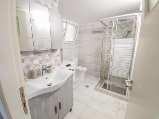 Fully renovated apartment close to the bus station and the city center! - Chania - 8