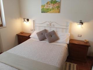 I TRE POETI - Saturnia - 1