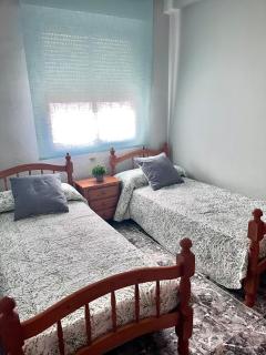 A 1 MINUTO DE LA PLAYA Alojamiento 2 habitaciones - Aire Acc y ascensor - Playa de Gandia - 1