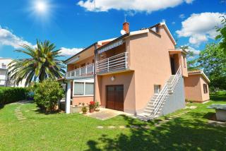 Apartments Mira 667 - 0