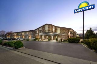Days Inn by Wyndham Fort Collins - Fort Collins - 0