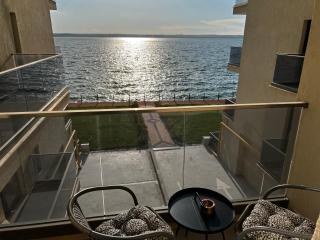 SOLID BARRELS LUXURY Studios - Mamaia - 6