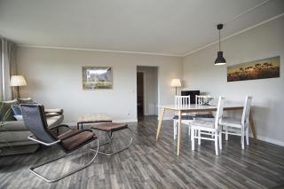 strandnah mit Balkon, gratis Nutzung vom AHOI Erlebnisbad und Sauna in Sellin - Strandhaus Mönchgut FeWo11 - Lobbe - 1