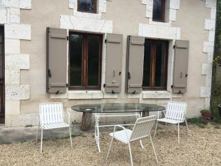 Maison Périgord vert piscine et spa - La Roche-Chalais - 2