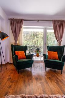 Nature Apartment - Minutes Away from the Old Town and AFI Mall - Braşov - 6