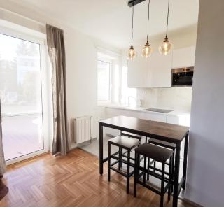 Grand Terrace Apartment with AC & heating - Budapest - 8