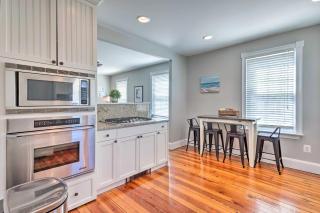 Mystic Refuge with Patio Less Than 1 Mi to Downtown! - 1