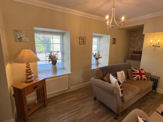 May Bell Cottage - 4