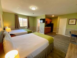 Europa Inn & Suites - 5