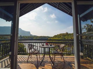 Canary Islands Resort & Spa - Lonavala - 3