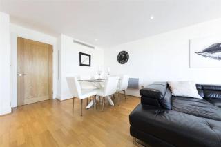 Panoramic Riverside Facing - 2 Bed - 2 Bath - 2 Balconies - in London Nine Elms - Londra - 8