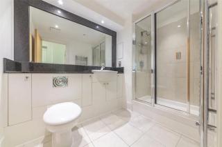 Panoramic Riverside Facing - 2 Bed - 2 Bath - 2 Balconies - in London Nine Elms - Londra - 6