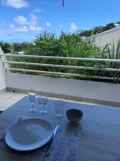 Petit prix et grand confort à Saint Gilles les Bains - Saint-Gilles-les-Bains - 1