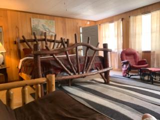 Phillips Historic Motel & Cottages - Robbinsville - 3