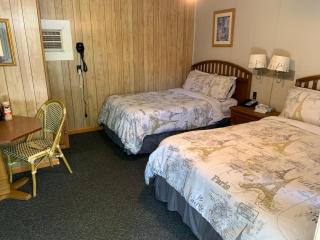 Phillips Historic Motel & Cottages - Robbinsville - 4