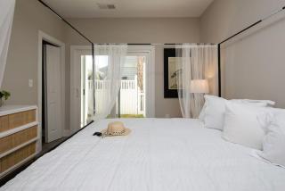 Lovely 4BR King Beds Steps To Beach and Pier J - Myrtle Beach - 7