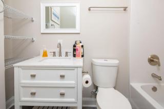 Lovely 4BR King Beds Steps To Beach and Pier J - Myrtle Beach - 6