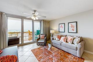 Pelican Beach Resort III - 7