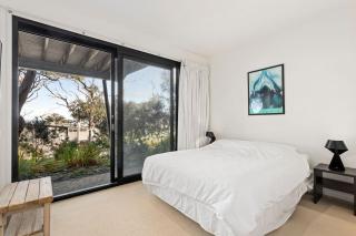 Treetops Terrace 10 - BYO Linen - 1