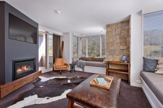 Big Nanook Squatters 32 - Thredbo - 5