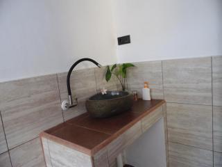 Sunset Springs Beach Retreat - Papak - 5