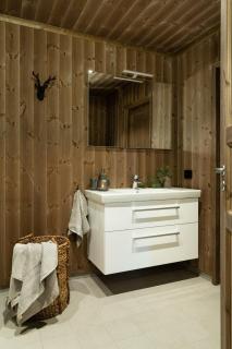 Cozy modern holiday villa with electric car charging, sauna and fireplace - Øyer - 1
