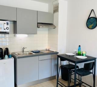 KASA VOYTIER Parking privé & Wifi - Balcon & Ascenseur - 4