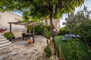 Modern apartment with an outdoor jacuzzi - Brodarica - 4