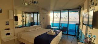 E&S Apartment - Sunset & Sea View - 5