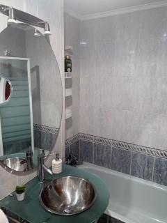 Apt Las Olas Cotolino con parking a 2' de la playa - Castro Urdiales - 1