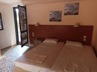 Laganas Beach Hotel - Laganas - 2