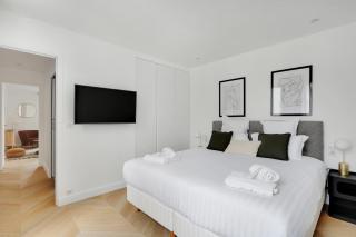 Pick A Flat's Apartment on Place du Tertre - 5