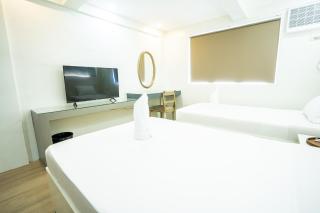 The Garden Galleries Boutique Hotel - 3