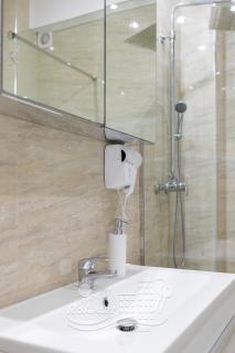 RoApart- Sunset Dream Apartament 2 dormitoare vedere lac si parcare - 7