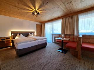 Gästehaus Hochmuth - Mayrhofen - 8