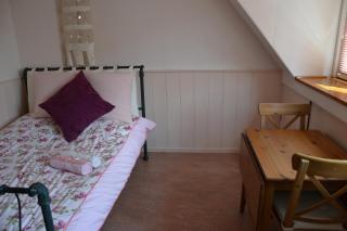 B&B MACBED CHECKIN-TIME 1700-1800 or request before you book - 2