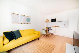 Monsanto Hill House - NO. 565 1D - 8