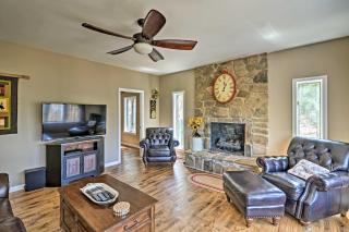 Family-Friendly Terra Alta Home with Lake View! - Terra Alta - 7