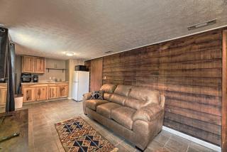 Lynn Dog-Friendly Abode with Mountain Views! - 4