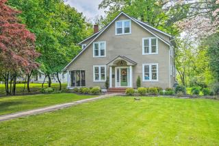 Elegant Charles Town Home: Grill, Walk Dtwn! - 0